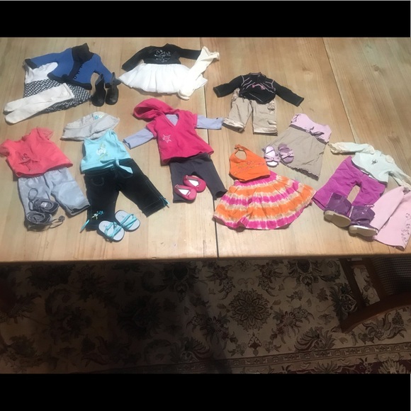 American Girl Other - American Girls Dolls 9 Outfit Bundle